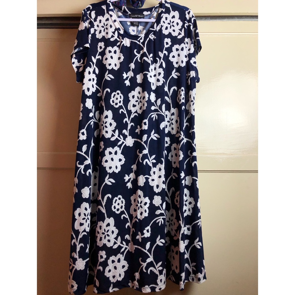 Plus size floral dress size 3x